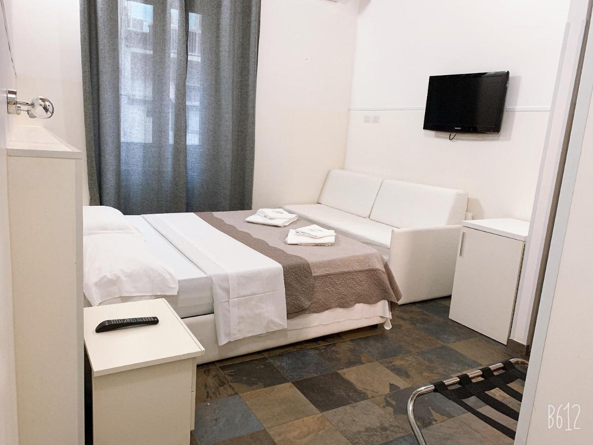 Golden Nice Apartment Рим Екстериор снимка