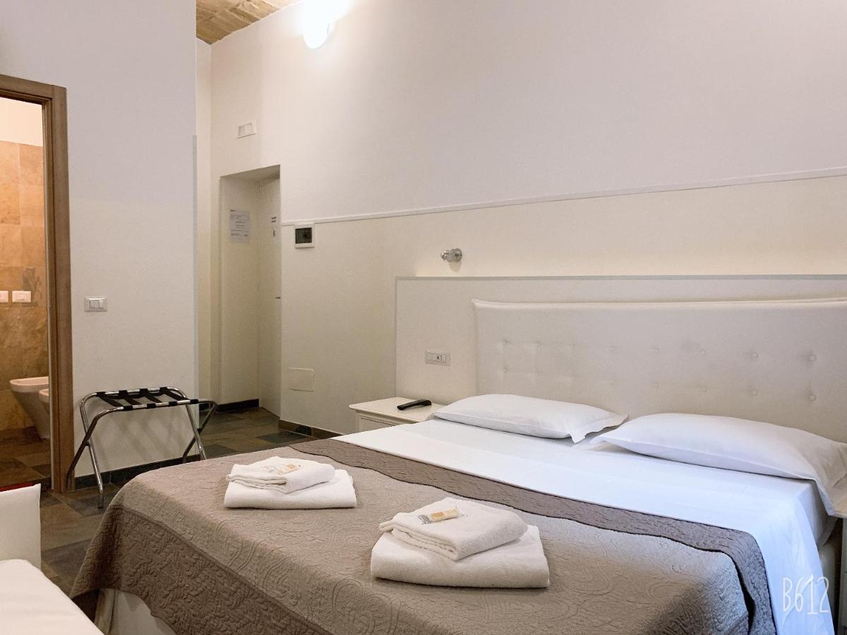 Golden Nice Apartment Рим Екстериор снимка