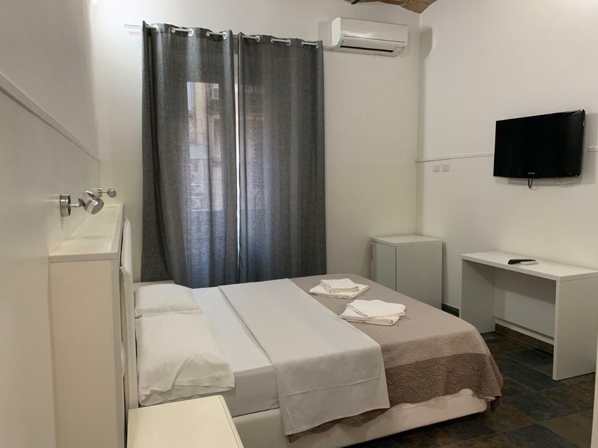 Golden Nice Apartment Рим Екстериор снимка