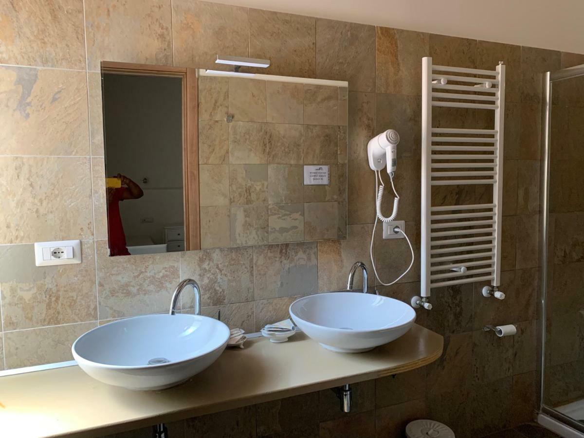 Golden Nice Apartment Рим Екстериор снимка