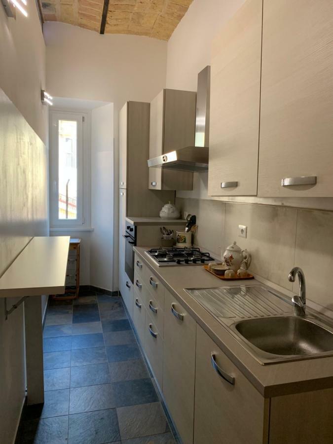 Golden Nice Apartment Рим Екстериор снимка